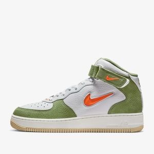 NIB Nike Air Force 1 Mid QS Oil Green Orange